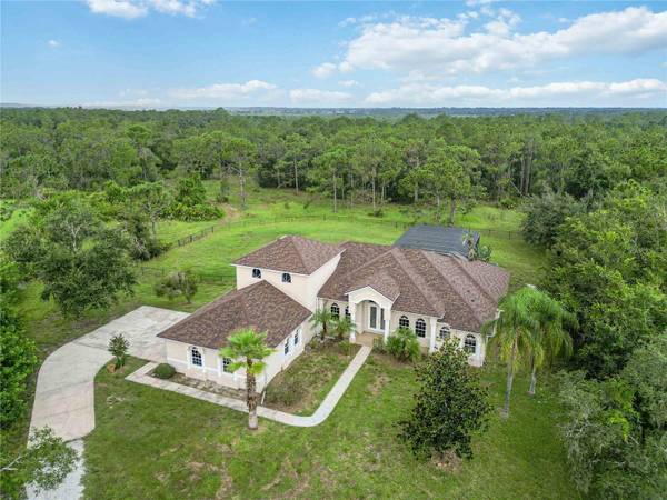 8204 HIGH OAKS TRL, Myakka City, FL 34251