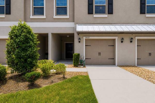 9622 PEMBROOKE PINES DR, Sun City Center, FL 33573