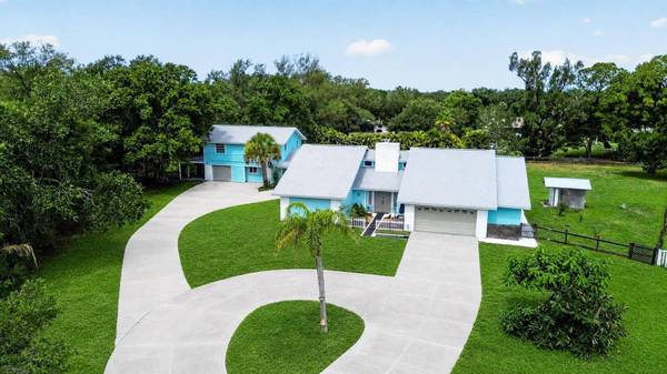 1305 GREENFIELD CIR