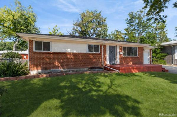 6085 Parfet ST, Arvada, CO 80004