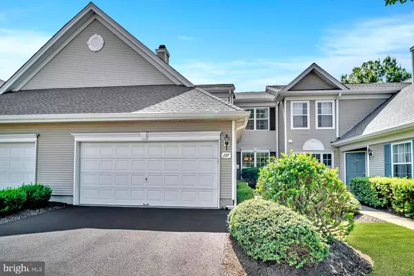 157 COBURN, Pennington, NJ 08534