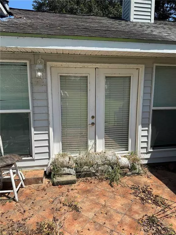 310 WINTERFIELD DR, Carencro, LA 70520