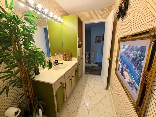 316 BIENVILLE DR, Gretna, LA 70056