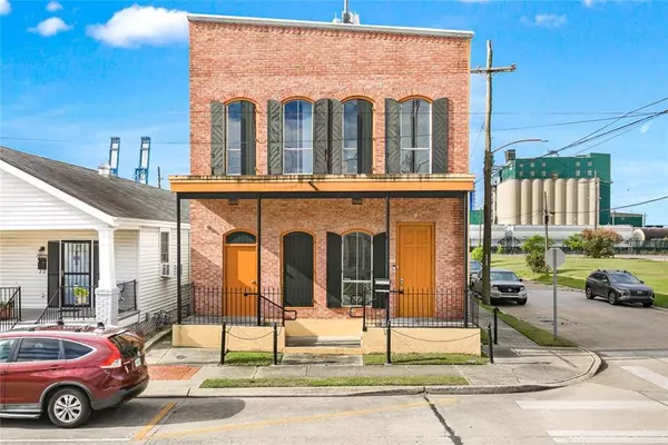 5130 TCHOUPITOULAS ST, New Orleans, LA 70115