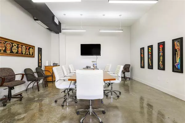 5130 TCHOUPITOULAS ST, New Orleans, LA 70115