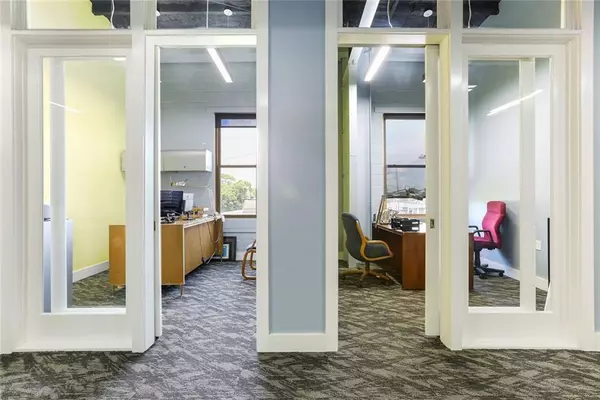 5130 TCHOUPITOULAS ST, New Orleans, LA 70115