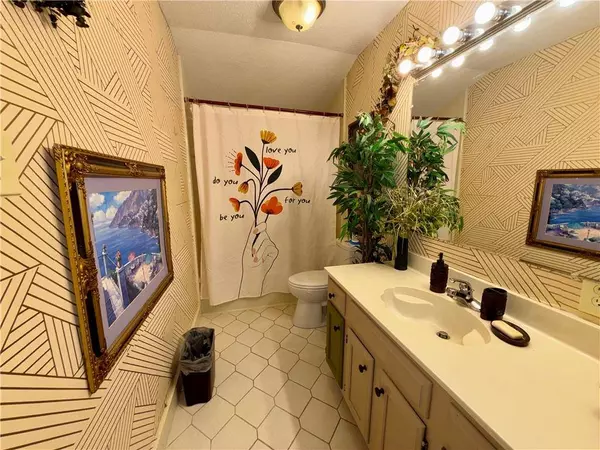 316 BIENVILLE DR, Gretna, LA 70056