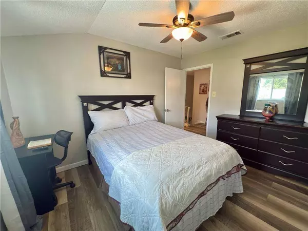 316 BIENVILLE DR, Gretna, LA 70056