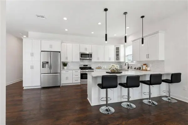 3120 LIVE OAK ST, New Orleans, LA 70118