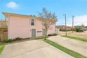 241 HELEN ST #3c, Terrytown, LA 70056