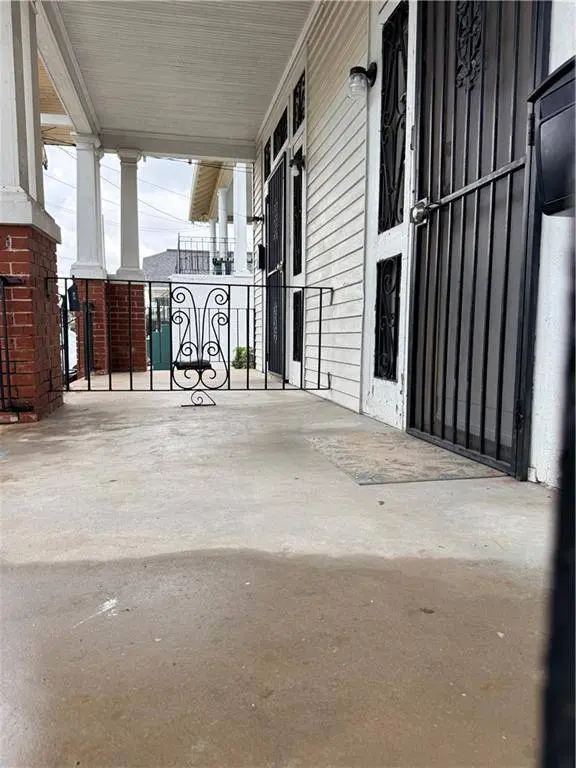 2910 BRUXELLES ST, New Orleans, LA 70119