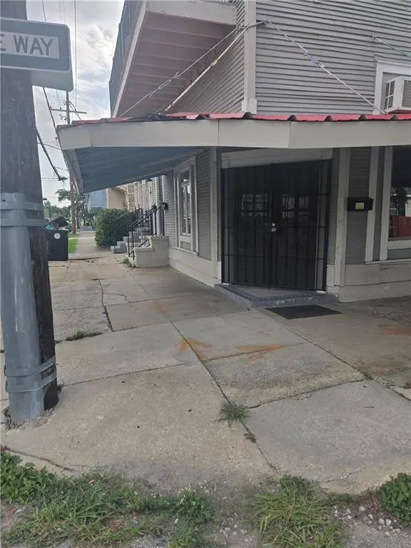 2701 MAGNOLIA ST, New Orleans, LA 70113