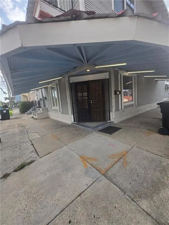 2701 MAGNOLIA ST, New Orleans, LA 70113