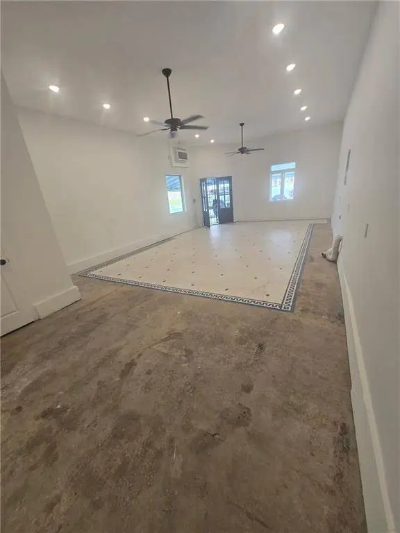 2701 MAGNOLIA ST, New Orleans, LA 70113