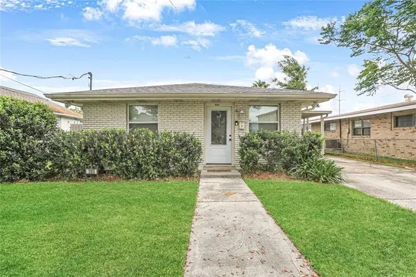 105 LOCUST ST, Metairie, LA 70005