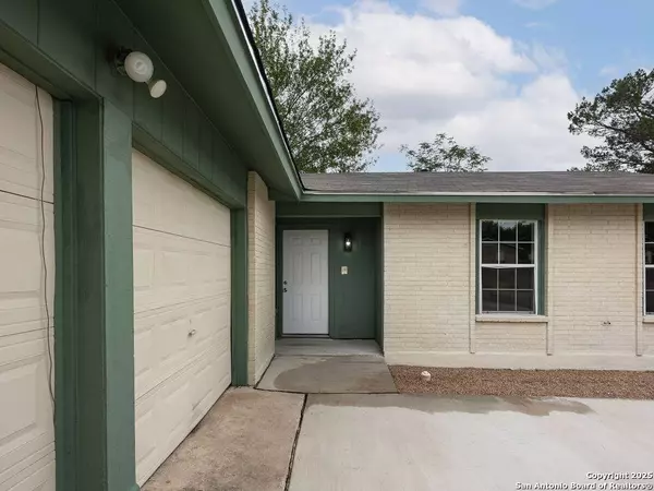 310 DIANA DR, Converse, TX 78109-1104