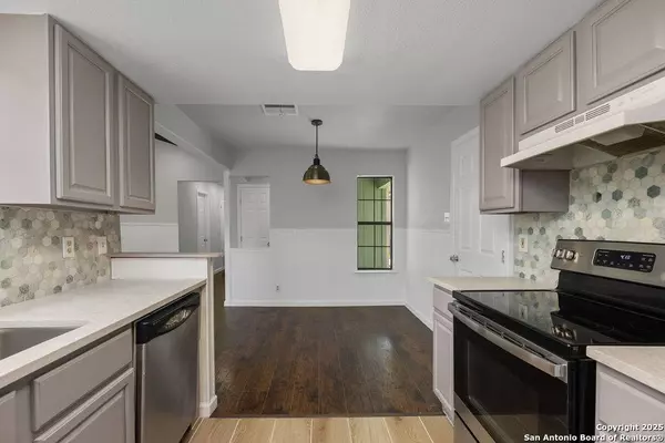 310 DIANA DR, Converse, TX 78109-1104