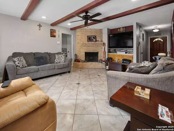 4706 Esterbrook, San Antonio, TX 78238