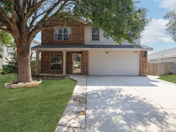 8964 SCARLET CRK, Universal City, TX 78148