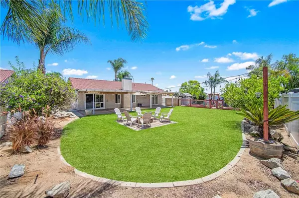 8761 Sandhill DR, Riverside, CA 92508