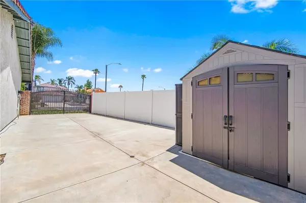 8761 Sandhill DR, Riverside, CA 92508