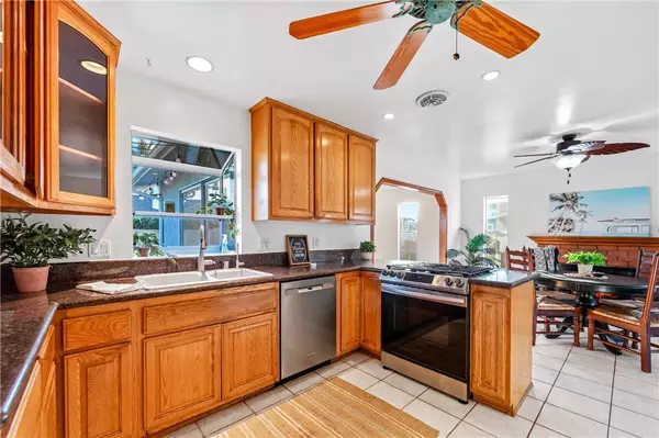 6682 Alexandria, Huntington Beach, CA 92647