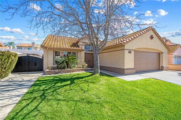 9146 Rangpur CIR, Riverside, CA 92508