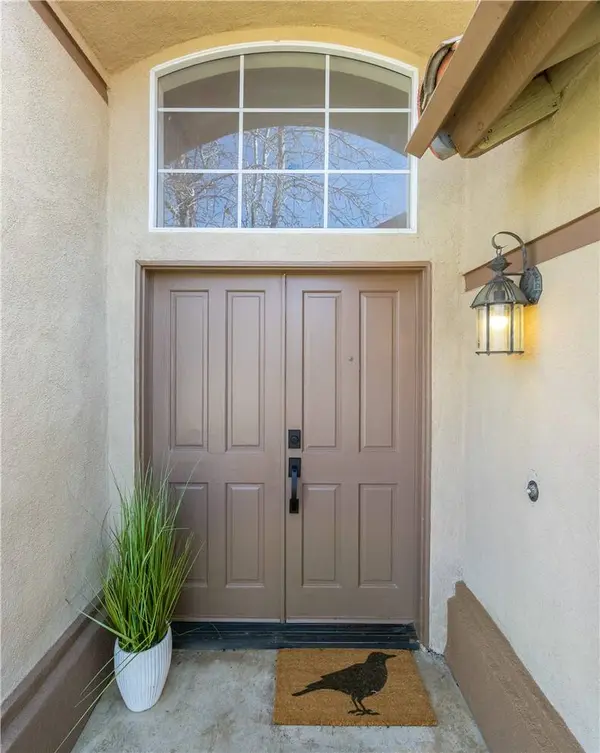 9146 Rangpur CIR, Riverside, CA 92508