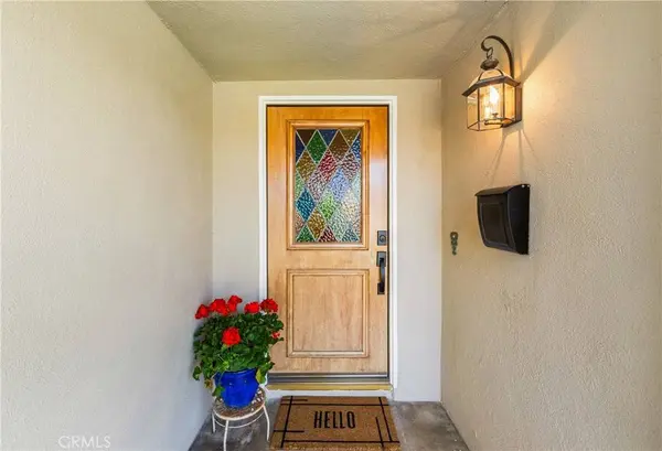 17091 Friml LN, Huntington Beach, CA 92649