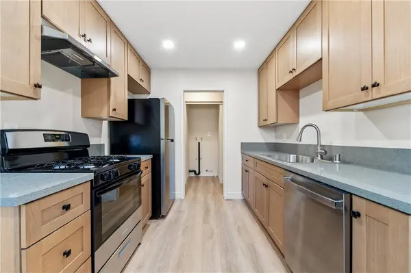 6431 Brown CIR, Huntington Beach, CA 92647