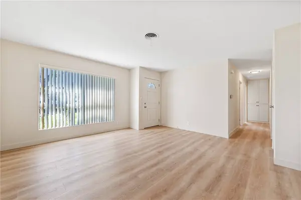 6431 Brown CIR, Huntington Beach, CA 92647