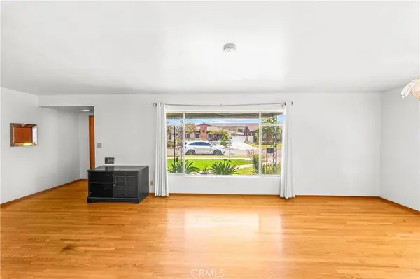 454 N Shattuck PL, Orange, CA 92866