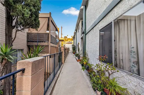 1270 Boynton ST #11, Glendale, CA 91205