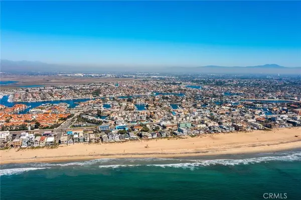 7993 Aldea CIR, Huntington Beach, CA 92648