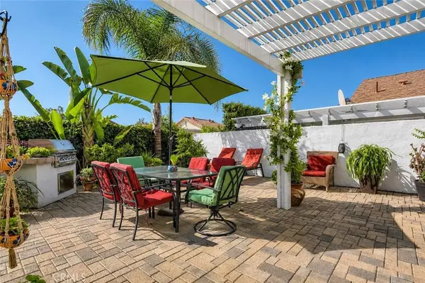 26482 Via Lara, Mission Viejo, CA 92691