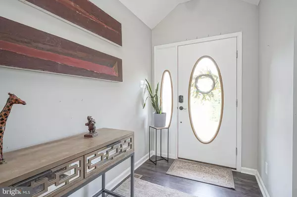 360 WALNUT ST, Williamstown, NJ 08094