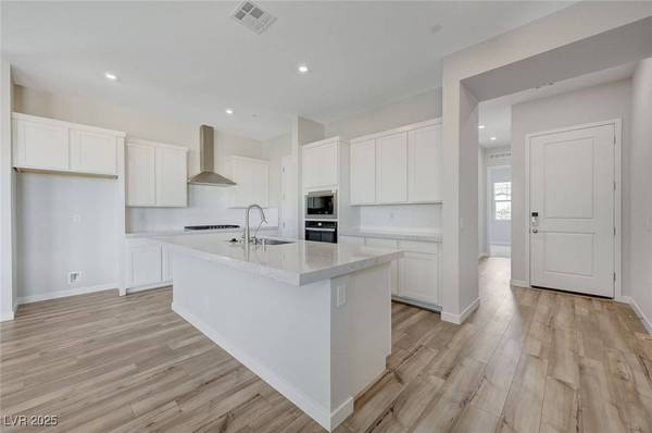 862 Lofton Meadows ST, Henderson, NV 89011