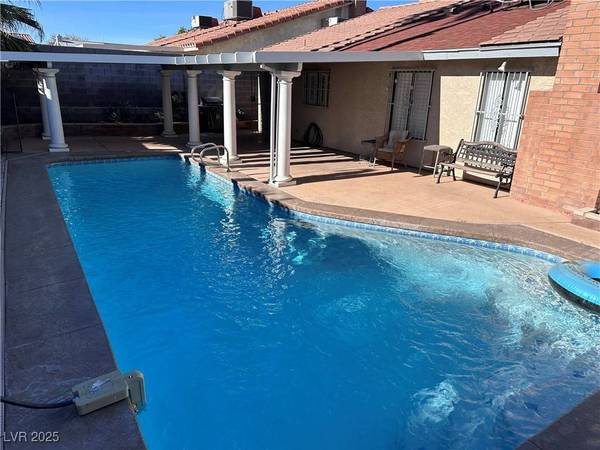 1875 Canterbury DR, Las Vegas, NV 89119