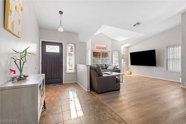 7724 Clearwood AVE, Las Vegas, NV 89123