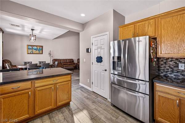 9682 Lightheart AVE, Las Vegas, NV 89148