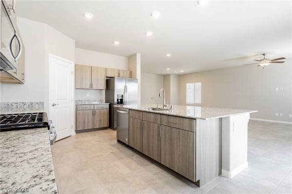 8976 Pacific Mist ST, Las Vegas, NV 89178