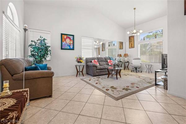 8747 Martinique Bay LN, Las Vegas, NV 89147