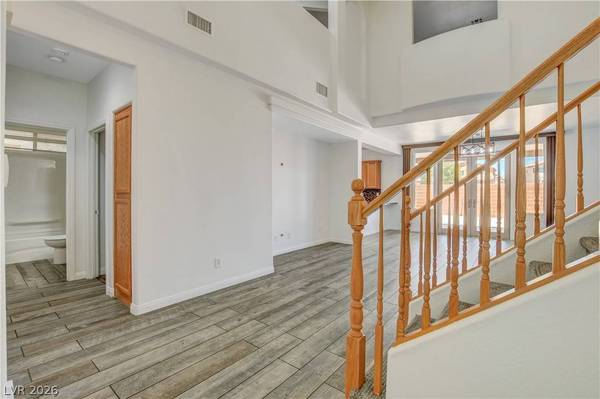 9682 Lightheart AVE, Las Vegas, NV 89148