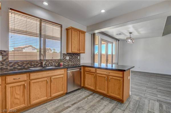 9682 Lightheart AVE, Las Vegas, NV 89148