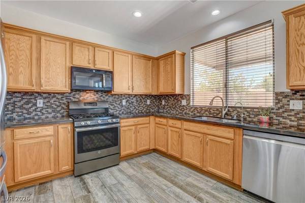 9682 Lightheart AVE, Las Vegas, NV 89148