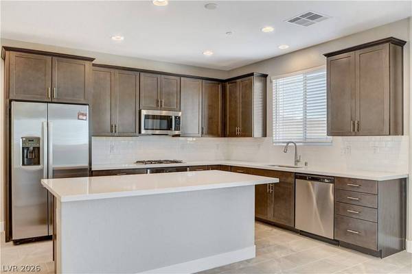 394 Moderato CT, Henderson, NV 89011