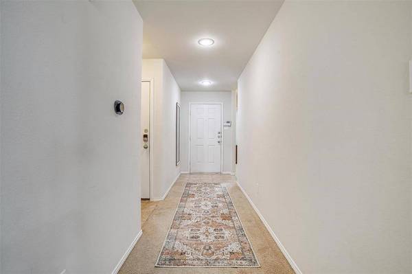 1264 Boxwood Lane, Burleson, TX 76028