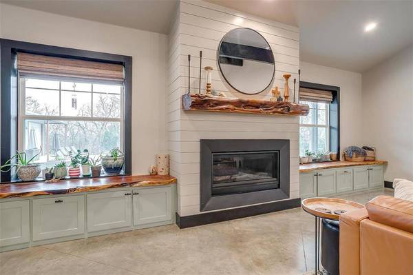 501 County Road 414, Cleburne, TX 76031