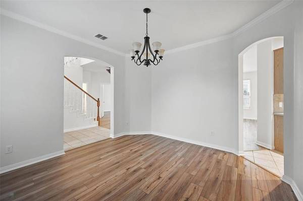 1405 Blue Gill Lane, Crowley, TX 76036