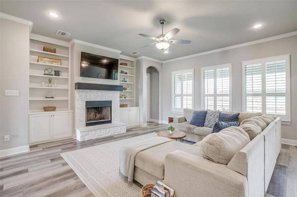 5606 Goodnight Court, Midlothian, TX 76065